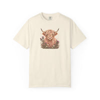 Load image into Gallery viewer, Cute Highland Cow Tee Farming Shirt Cute Cow Shirt Cow Lover Gift Country Girl Gift Farm Animal Sweatshirt comfort colors