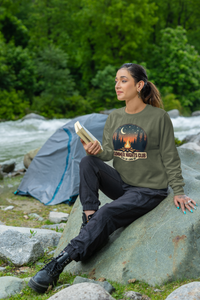 Load image into Gallery viewer, Summer Nights Club Stay Up, Look Up  Sweatshirt, Campfire Graphic Pullover
